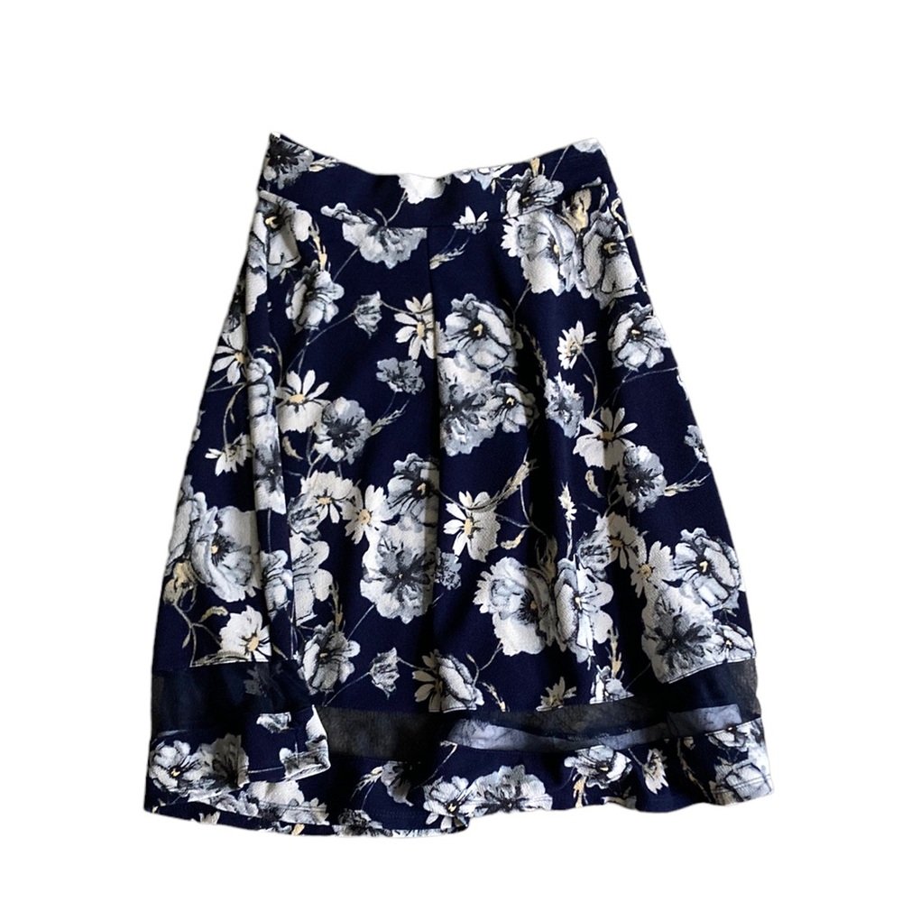 Floral Skirt with Netted Hem Detail